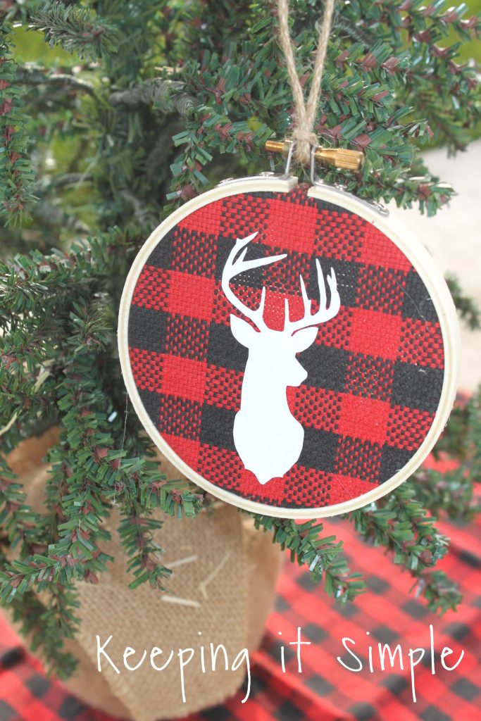 Minnesota Buffalo Plaid Embroidered Hoop Ornament